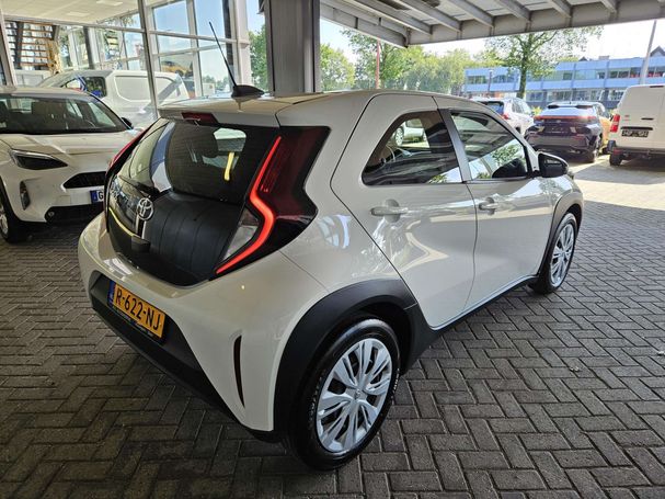 Toyota Aygo X 1.0 VVT-i 53 kW image number 27