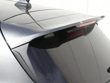 Car image 29