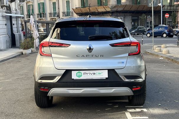 Renault Captur E-Tech Hybrid 145 105 kW image number 6