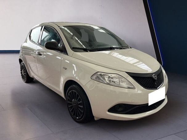 Lancia Ypsilon 51 kW image number 2