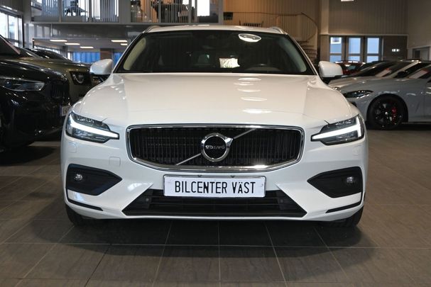 Volvo V60 D4 Momentum 140 kW image number 2