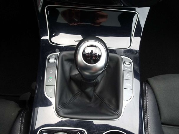 Mercedes-Benz C 180 115 kW image number 22