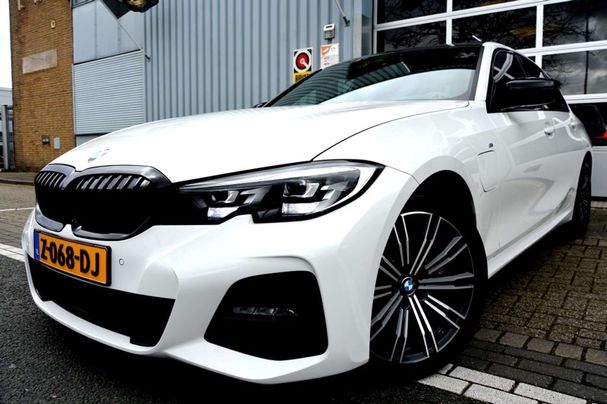 BMW 330 M Sport 185 kW image number 1