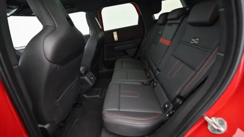 Car image 26