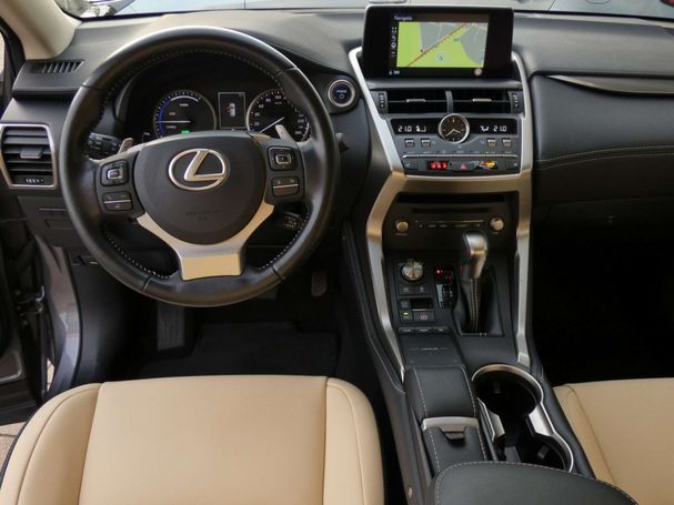 Lexus NX 300 h AWD 145 kW image number 7