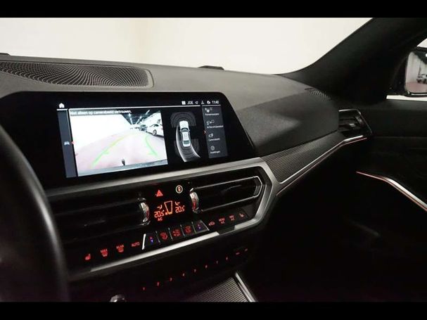 BMW 330i M Sport 190 kW image number 25