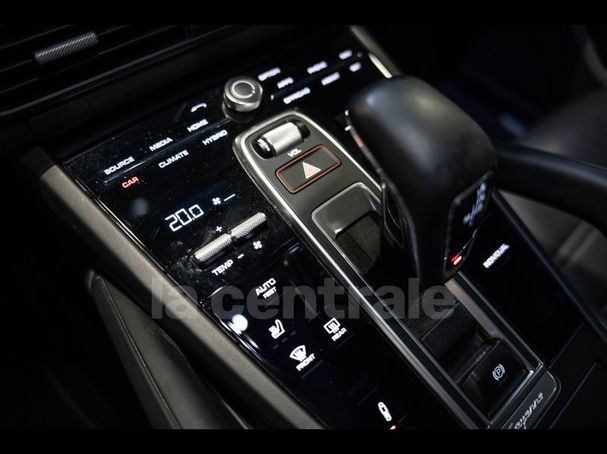 Porsche Cayenne Coupe E-Hybrid Tiptronic 340 kW image number 29