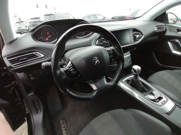 Peugeot 308 SW 1.5 BlueHDi Allure 96 kW image number 6