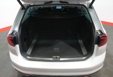 Car image 37