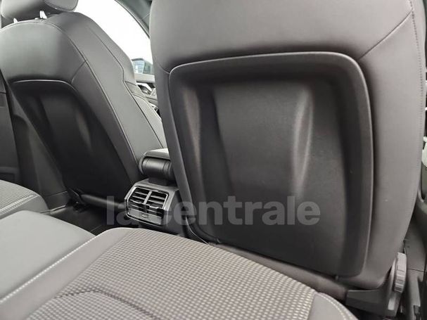 Audi Q3 35 TFSI S-line 110 kW image number 25