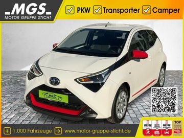 Car image 2