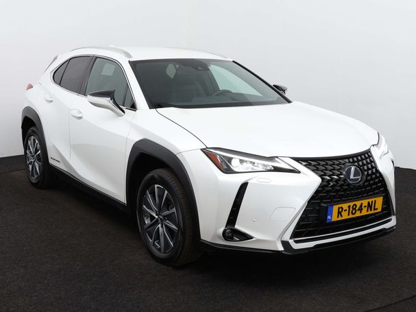 Lexus UX 300e 150 kW image number 23