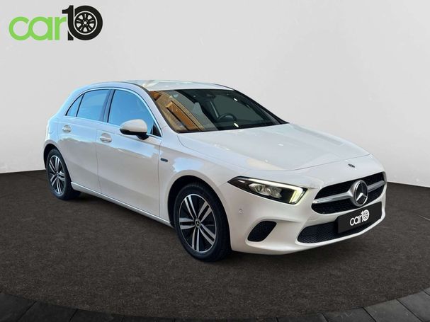 Mercedes-Benz A 250 e 160 kW image number 2