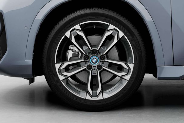 BMW iX1 xDrive30 M Sport 230 kW image number 10