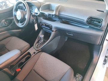 Car image 15