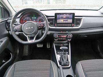 Car image 13