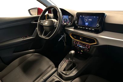 Car image 11