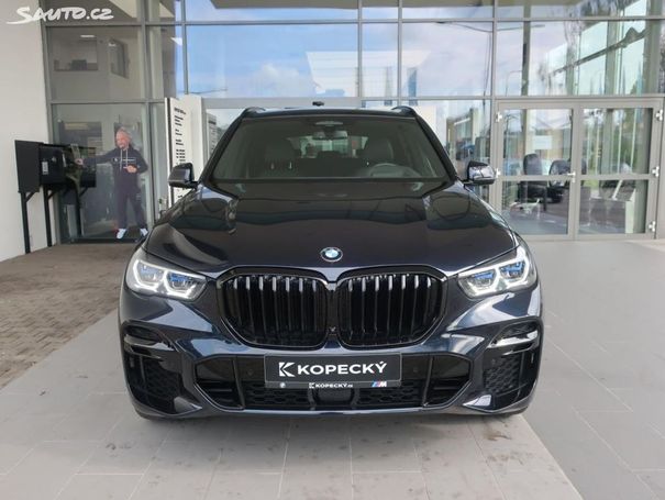 BMW X5 M50i xDrive 390 kW image number 3