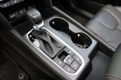 Car image 23