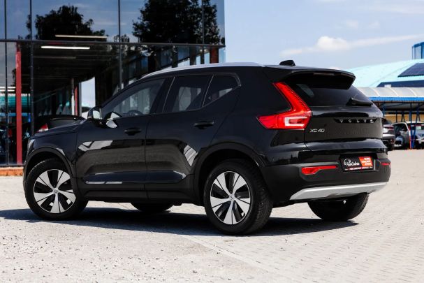 Volvo XC40 D3 Momentum 110 kW image number 13