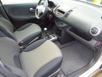 Car image 21