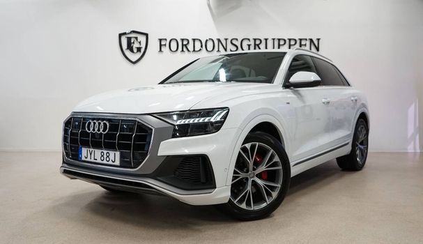 Audi Q8 55 TFSI S-line 250 kW image number 2