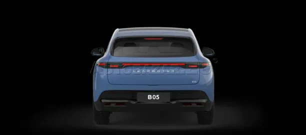 Car image 5