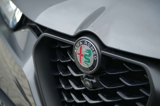 Alfa Romeo Tonale 1.5 Veloce 118 kW image number 3