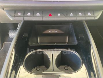 Car image 33