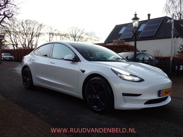 Tesla Model 3 Long Range AWD 324 kW image number 2