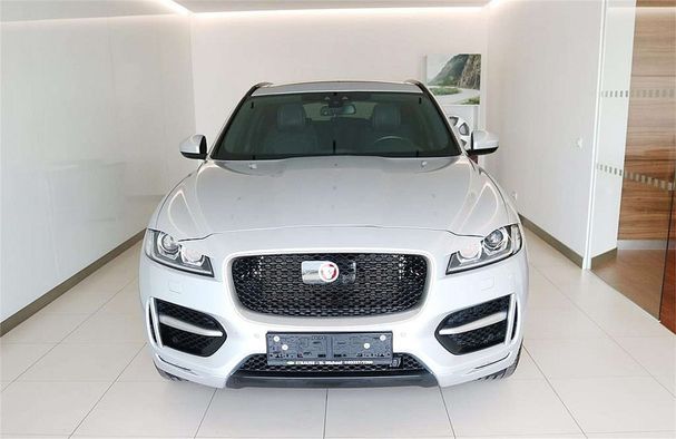 Jaguar F-Pace 25t AWD R-Sport 184 kW image number 12