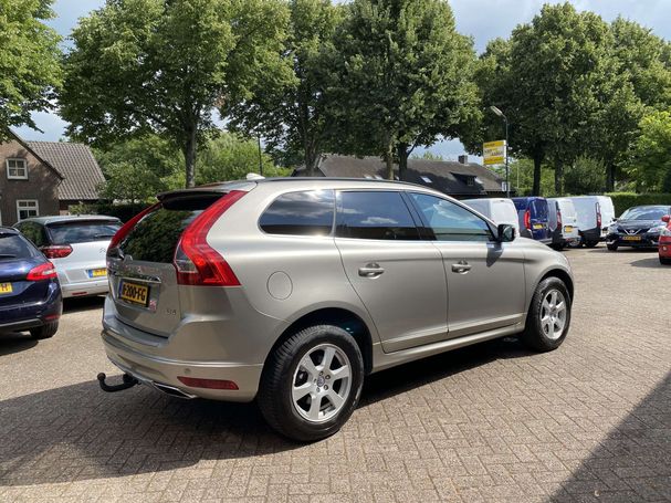 Volvo XC60 D4 Summum 133 kW image number 2