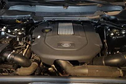 Car image 30