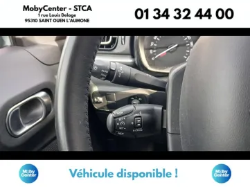 Car image 19