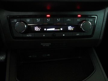 Car image 36