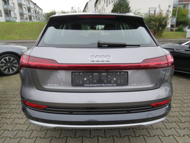 Audi e-tron 55 quattro Advanced 300 kW image number 4