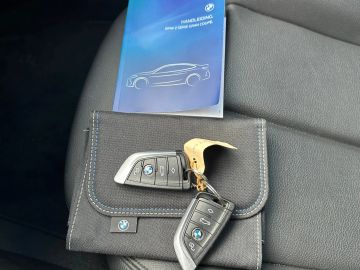Car image 34