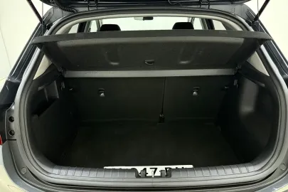 Car image 31