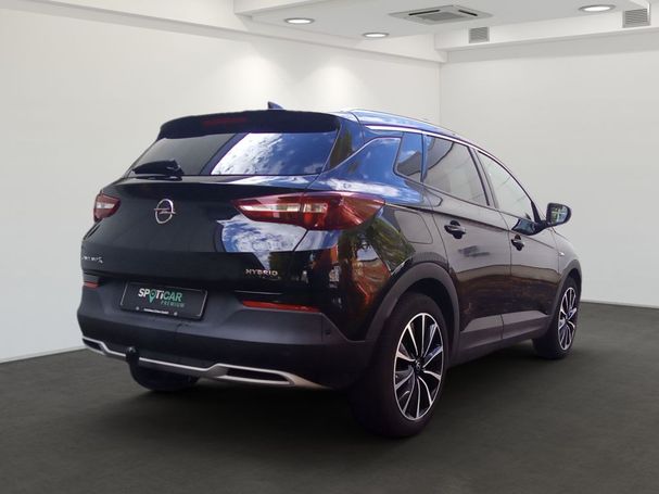 Opel Grandland X 1.6 DI Hybrid4 221 kW image number 3