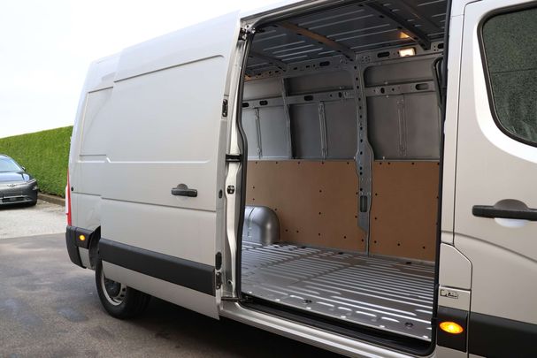 Renault Master L3H2 100 kW image number 10