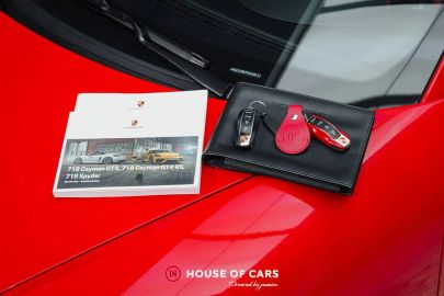 Car image 25