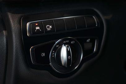 Car image 41