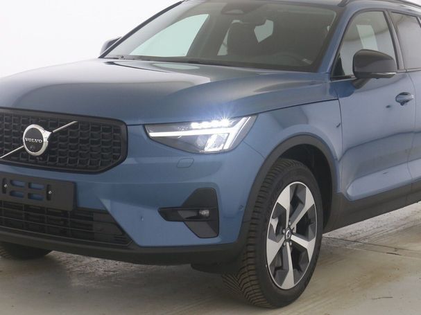 Volvo XC40 B3 Plus Dark 120 kW image number 7