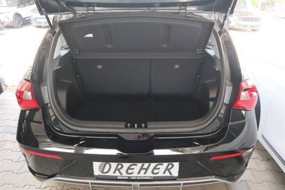 Car image 25