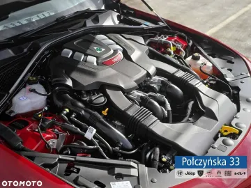 Car image 36