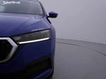 Car image 32