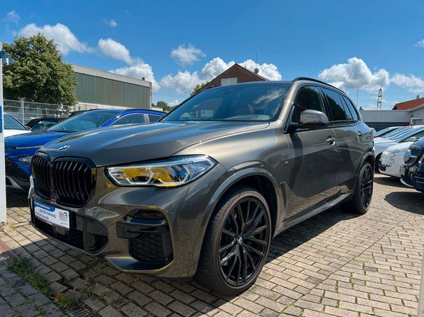 BMW X5 M50i xDrive 390 kW image number 1