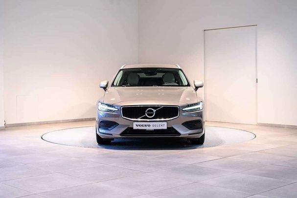 Volvo V60 D3 Momentum 110 kW image number 10