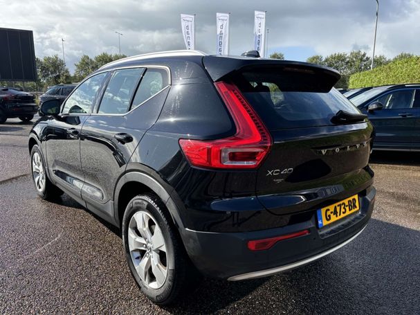 Volvo XC40 T3 Momentum Pro 120 kW image number 4