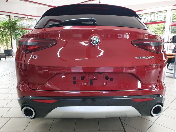 Alfa Romeo Stelvio 2.0 Turbo 16V 206 kW image number 4